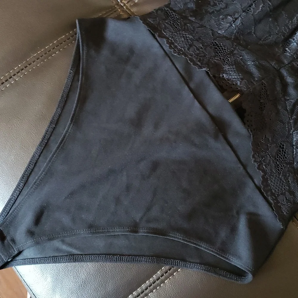 Body suit - Picture 2 of 4